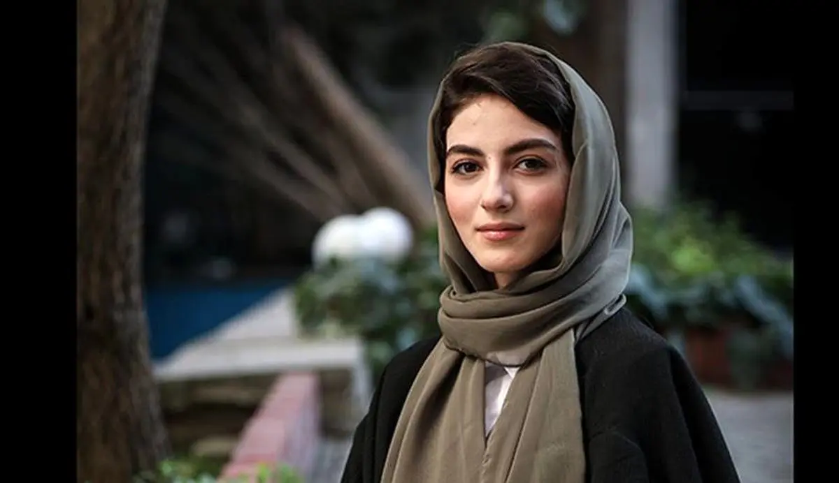 پردیس پورعابدینی با لپ های گل انداخته+عکس
