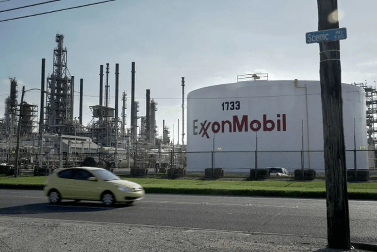 ضرر غول انرژی آمریکا در پی بسته شدن تنگه هرمز