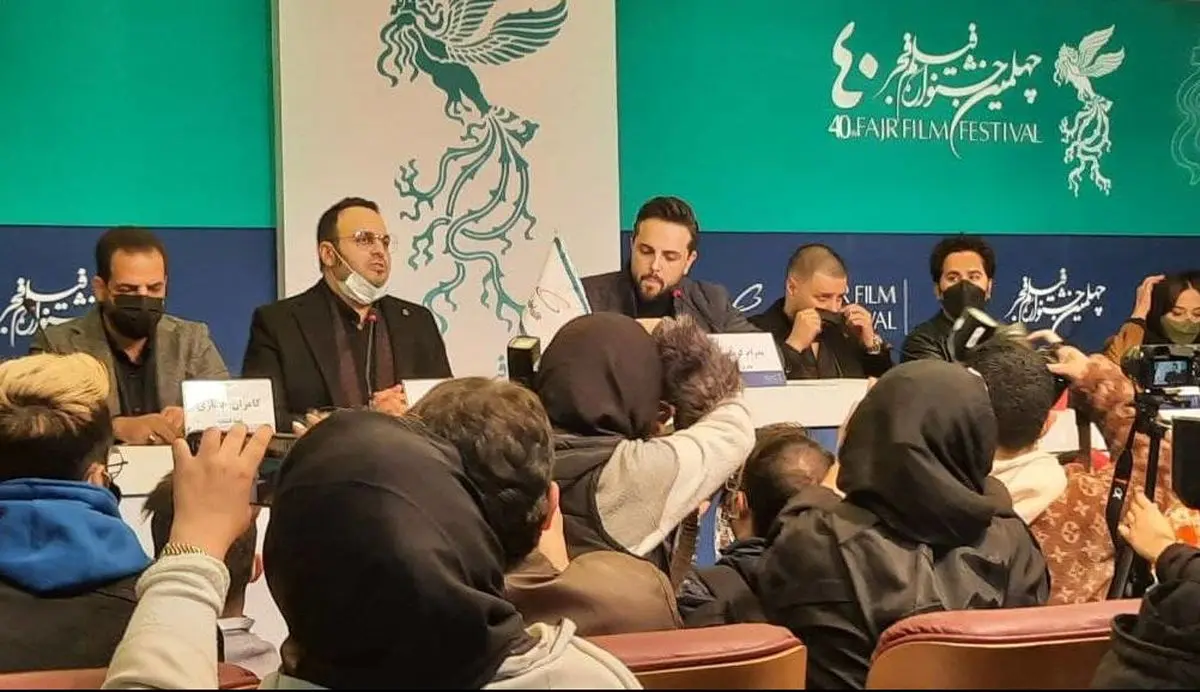 حمایت جواد عزتی از اعتراض عکاسان در نشست خبری«مرد بازنده»+فیلم