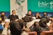 حمایت جواد عزتی از اعتراض عکاسان در نشست خبری«مرد بازنده»+فیلم