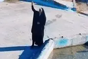 ماجرای دکتر نعمتی‌زاده دختر جونقانی که یک‌تنه جلوی اغتشاش‌گران ایستاد