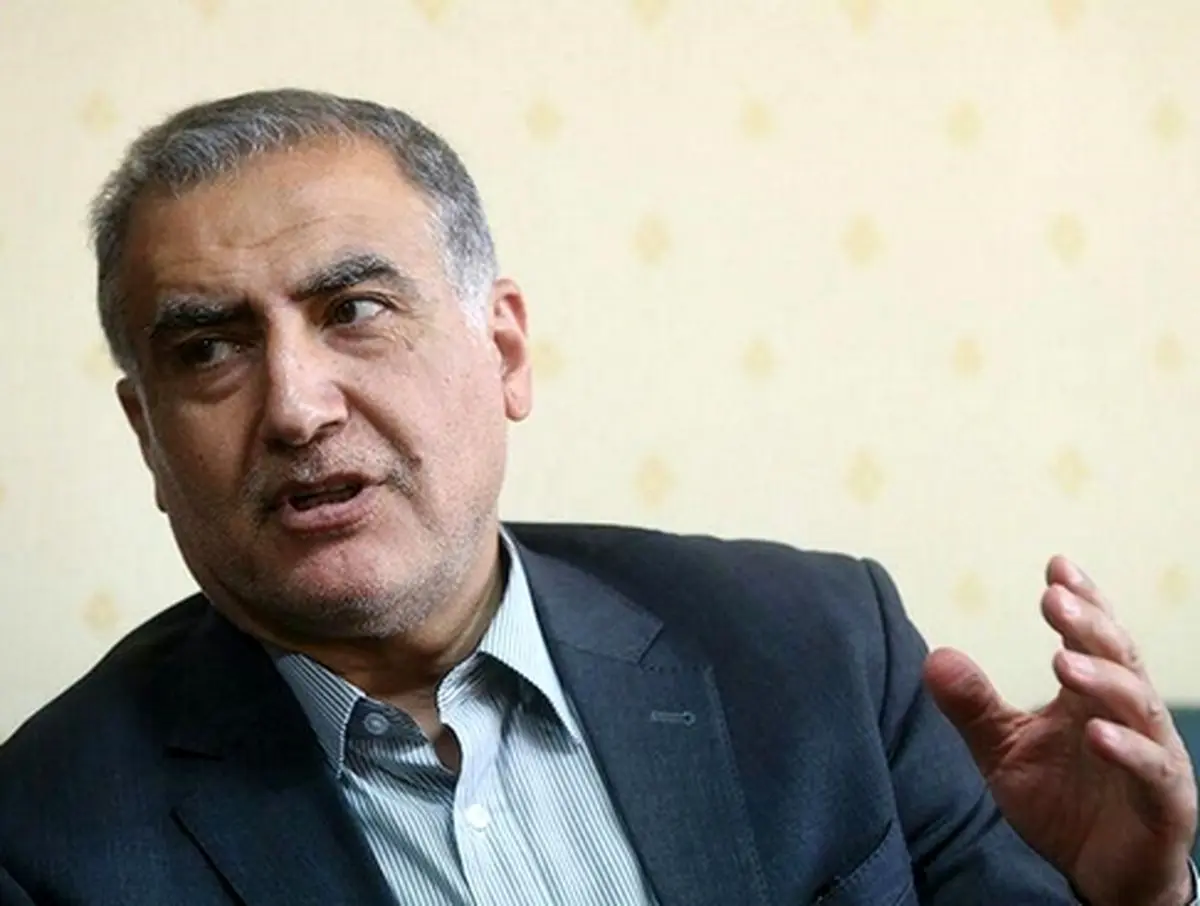 تشریح نقش فرزند آخوندی در قراردادهای وزارتخانه در جلسه استیضاح