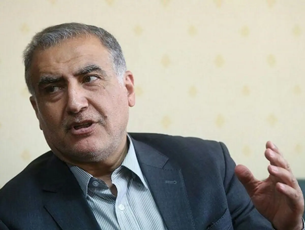 تشریح نقش فرزند آخوندی در قراردادهای وزارتخانه در جلسه استیضاح