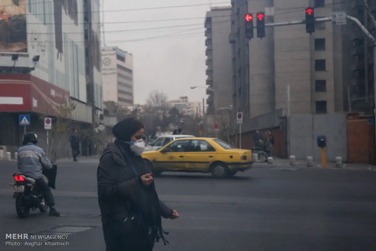 تهران در شرایط ناسالم آب و هوایی