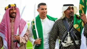 لبخند معنادار کریستیانو رونالدو در کنار پرچم عربستان +عکس