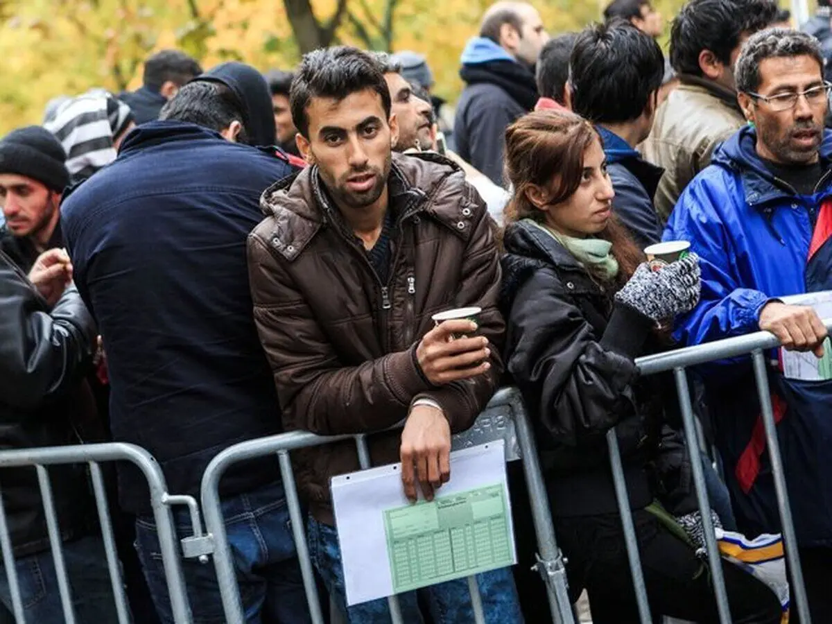 دستور نخست‌وزیر جدید بریتانیا در اولین روز کاری‌اش 