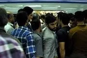 پیوستن به طایفه اموات در متروی تهران