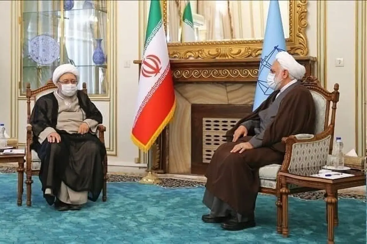  آیت‌الله صادق آملی لاریجانی با رئیس قوه قضائیه دیدار کرد