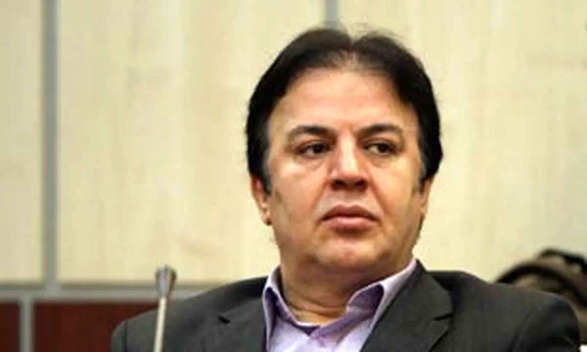 «تیتانیوم» و «زنگ زده» جلوی دوربین میرود