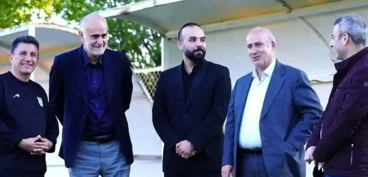 انتقاد سفر هیئت‌رئیسه فدراسیون فوتبال به آمریکا