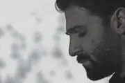 واکنش هیراد به فشار برای موضع علیه نظام!