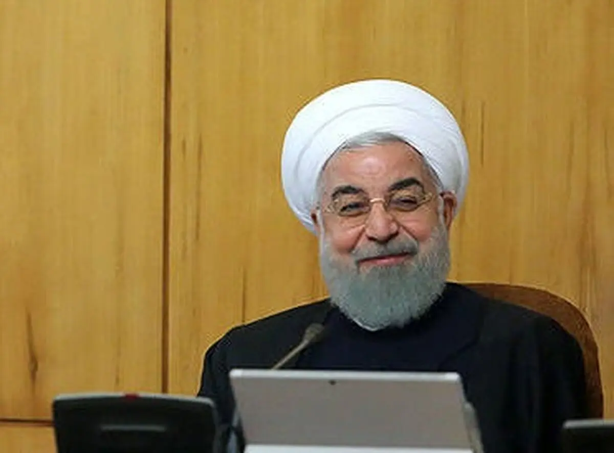 عکس یادگاری روحانی با کشتی الوان