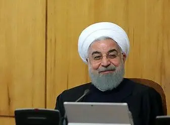 چهره خندان و خوشحال روحانی در جلسه هیات دولت/تصاویر