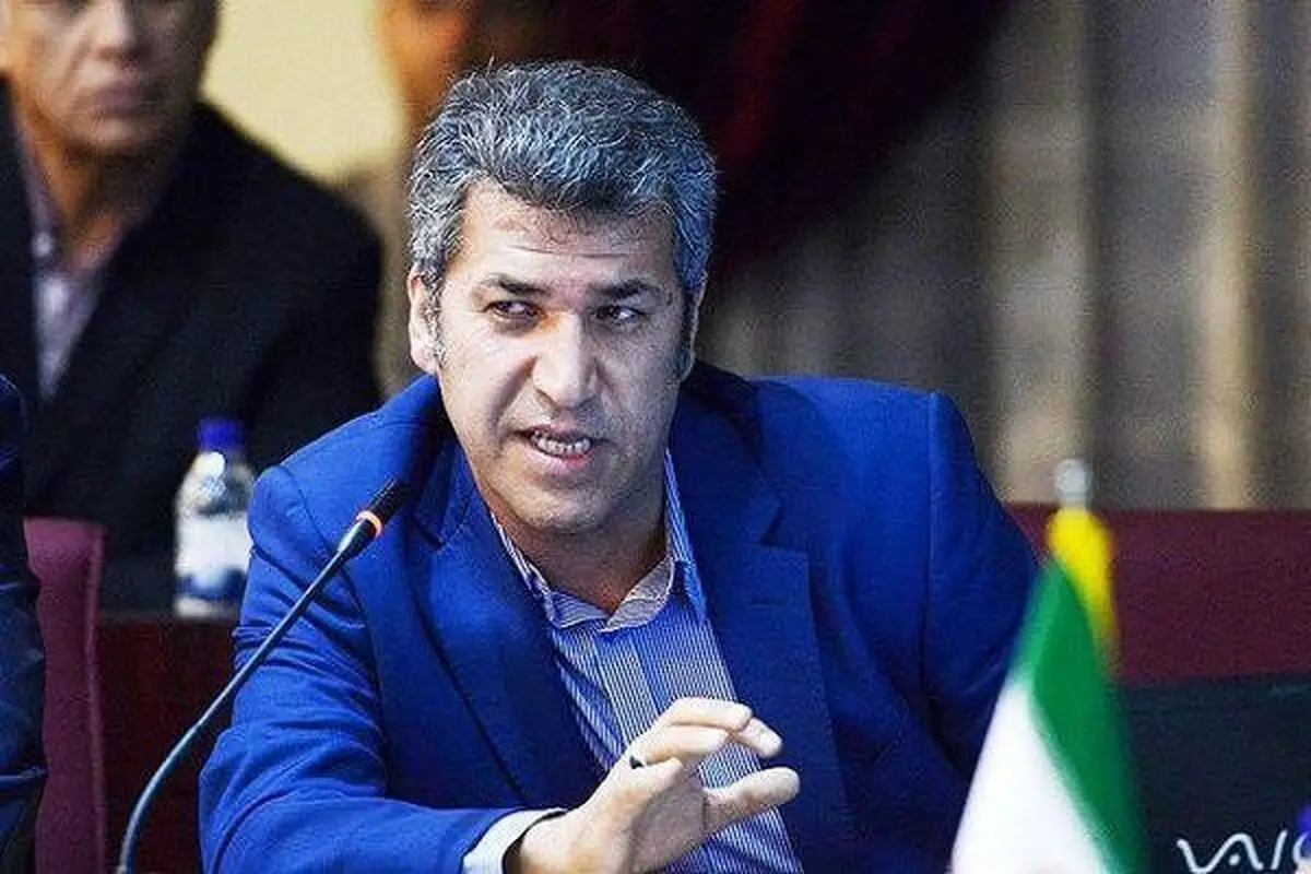 گل‌محمدی تهدید به استعفا نکرده است