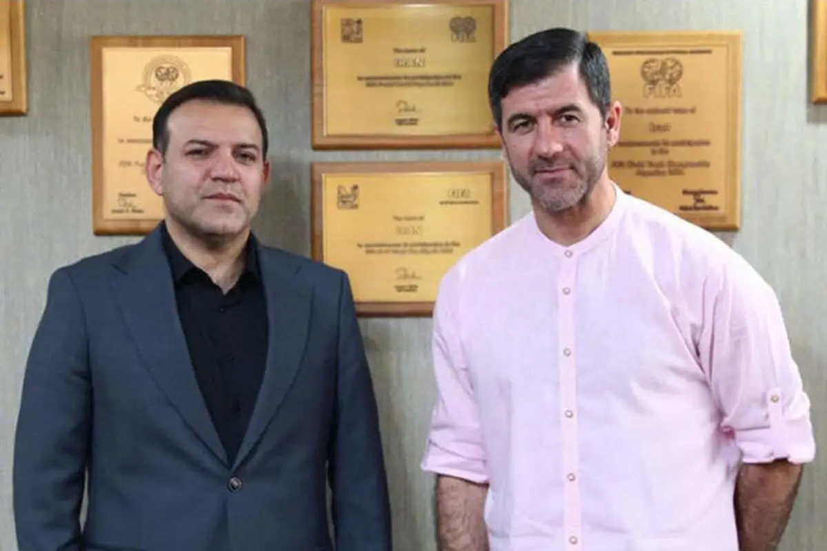 کریم باقری مربی تیم ملی فوتبال ایران باقی ماند
