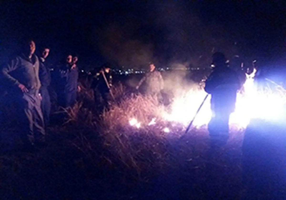 آتش سوزی در زمین کشاورزی روستای توشن