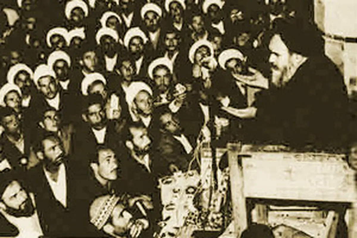 نطق تاریخی امام(ره)/ما زیر چکمه آمریکا برویم چون دلار نداریم؟!