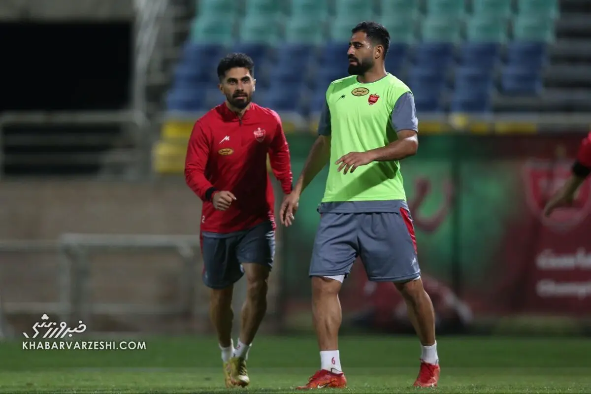  کمک چند میلیاردی چند ستاره به مدیر پرسپولیس! 