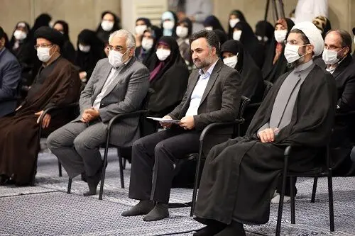 دیدار جمعی از نخبگان و استعدادهای برتر علمی با رهبر انقلاب/گزارش تصویری