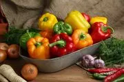 مواد غذایی مفید برای حفظ سلامت کلیه ها