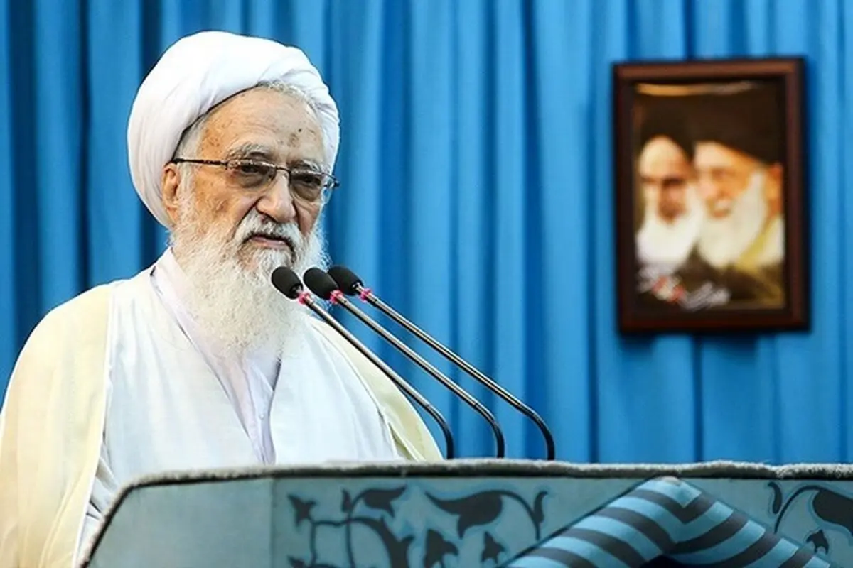  اگر دشمنان ضربه‌ای به انقلاب بزنند، خودشان نابود می‌شوند 