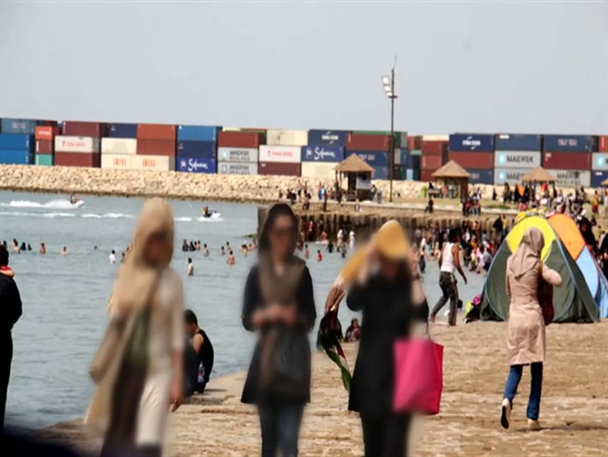 ساحل بوشهر غرق در «نفوذ فرهنگی»+تصاویر
