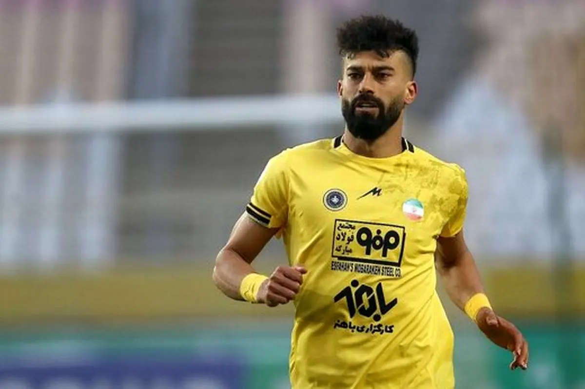 ستاره پرسپولیسی مقابل پدرش کم آورد+ عکس