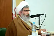جامعه ایران تن به ذلت در مقابل خواسته استکباری آمریکا نمی‌دهد 