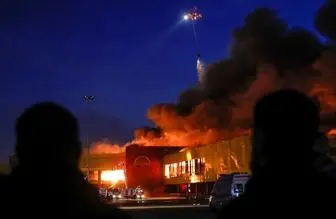 وقوع آتش‌سوزی در یک مرکز تجاری در مسکو