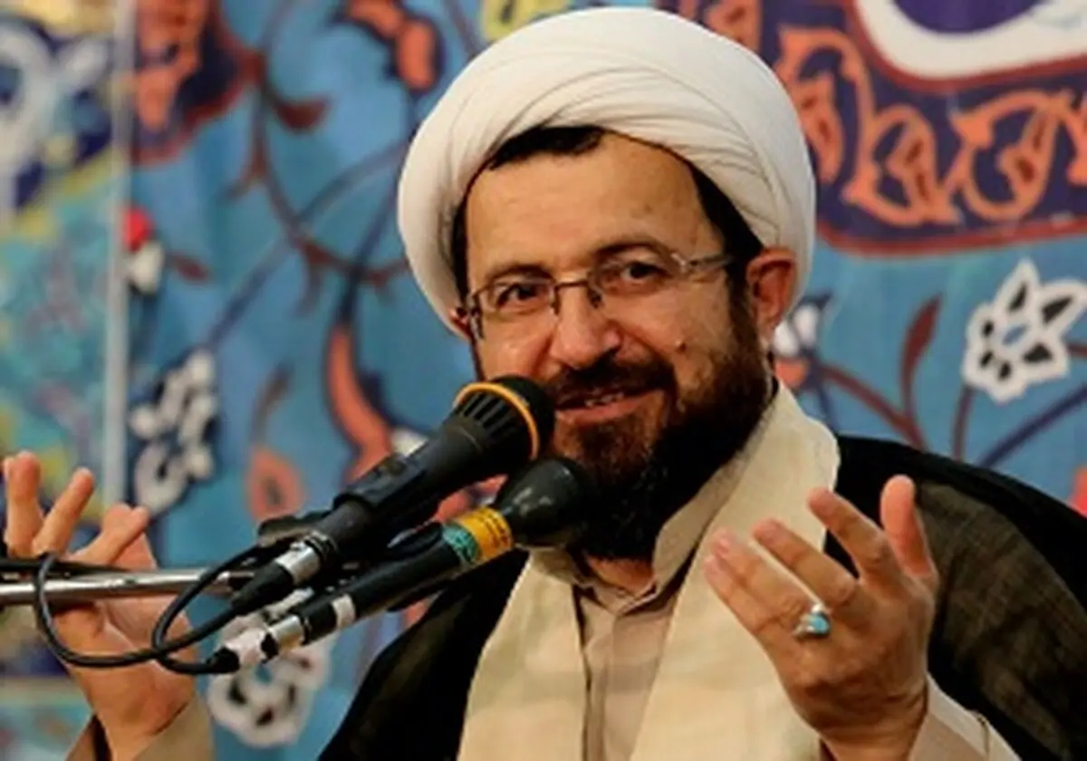 کمک به گدایان از نظر شرع واجب است؟