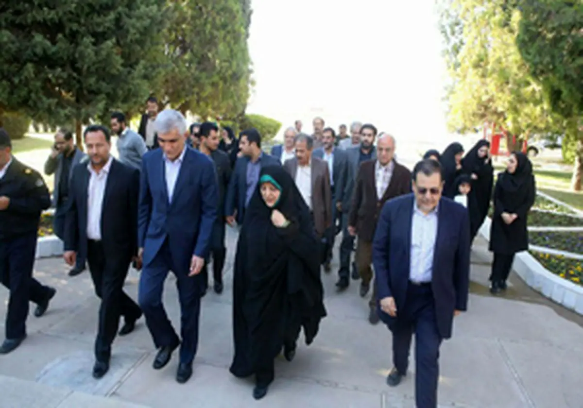 ورود رئیس حفاظت محیط زیست به شیراز