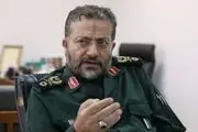 غرب موجودیت خود را به واسطه انقلاب اسلامی در خطر می‌بیند