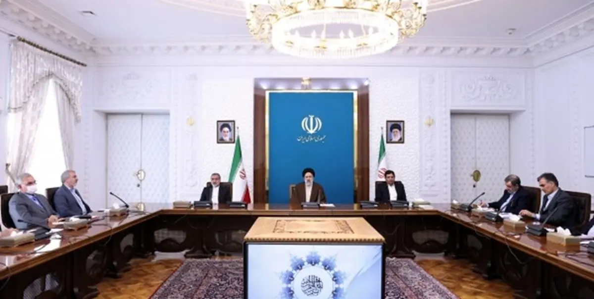 رئیسی: مهار تورم و رشد تولید برنامه دائم دولت تا تحقق آن است