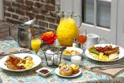 صبحانه ای که باعث افزایش قند و چربی می شود