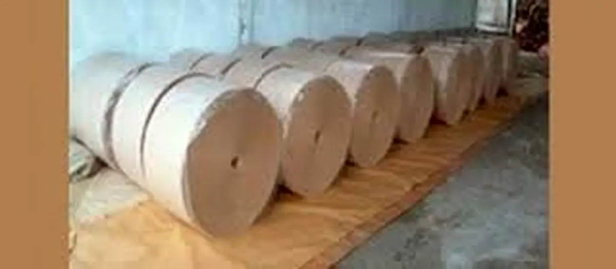 کشف سه تن خمیر دستمال کاغذی