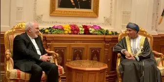 ظریف: ایران و عمان روابط صمیمانه‌ای دارند