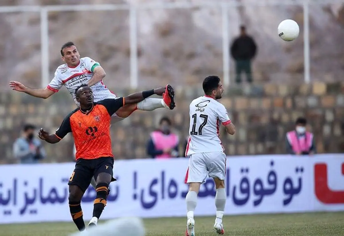 ساعت بازی پرسپولیس و مس رفسنجان برای قهرمانی لیگ برتر