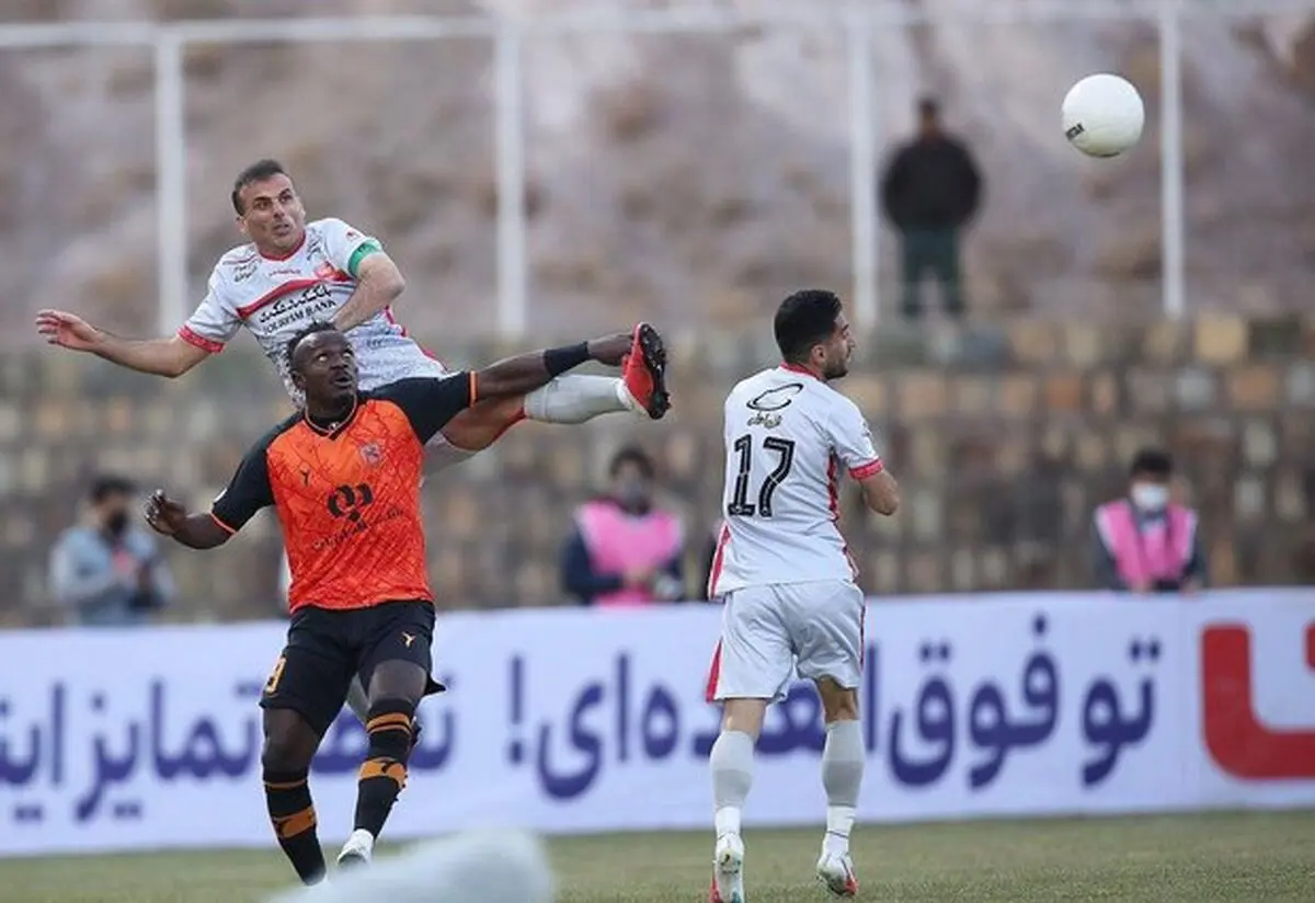 ساعت بازی پرسپولیس و مس رفسنجان برای قهرمانی لیگ برتر