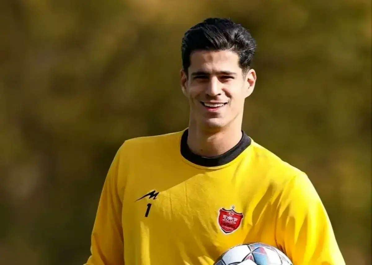 پیام نیازمند باوجود تعطیلی احتمالی لیگ برتر صدش را می‌گذارد+ عکس