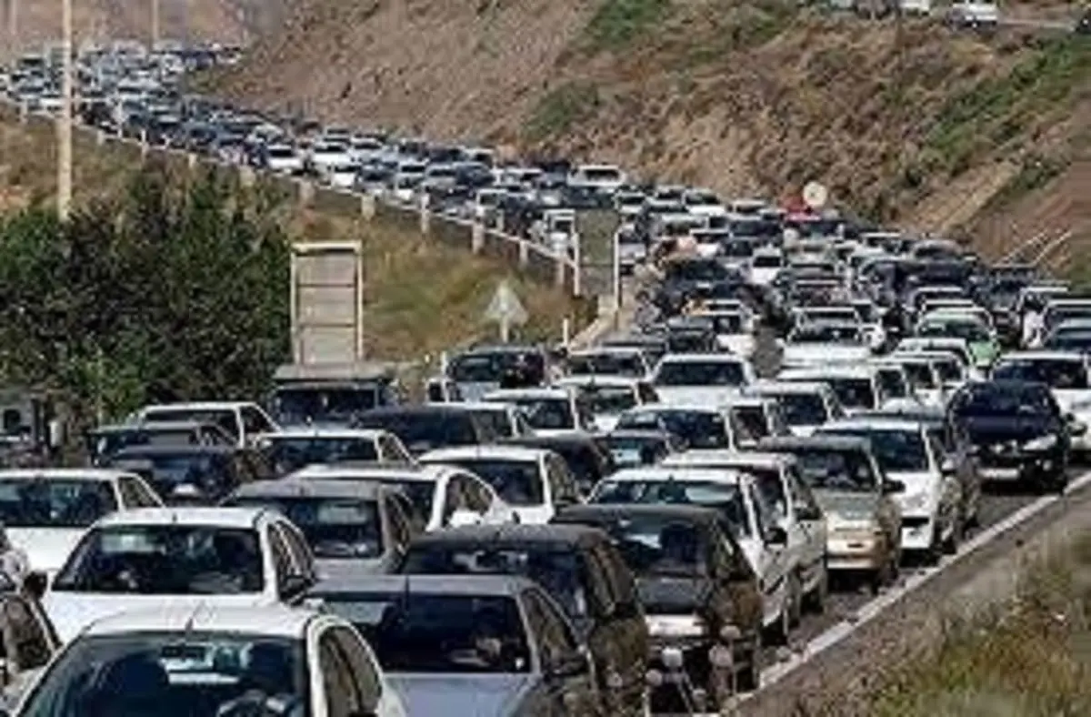 تردد روان در محورهای چالوس، هراز و فیروزکوه