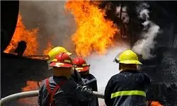 آتش‌سوزی در انبار ۳هزار متری در اتوبان بعثت