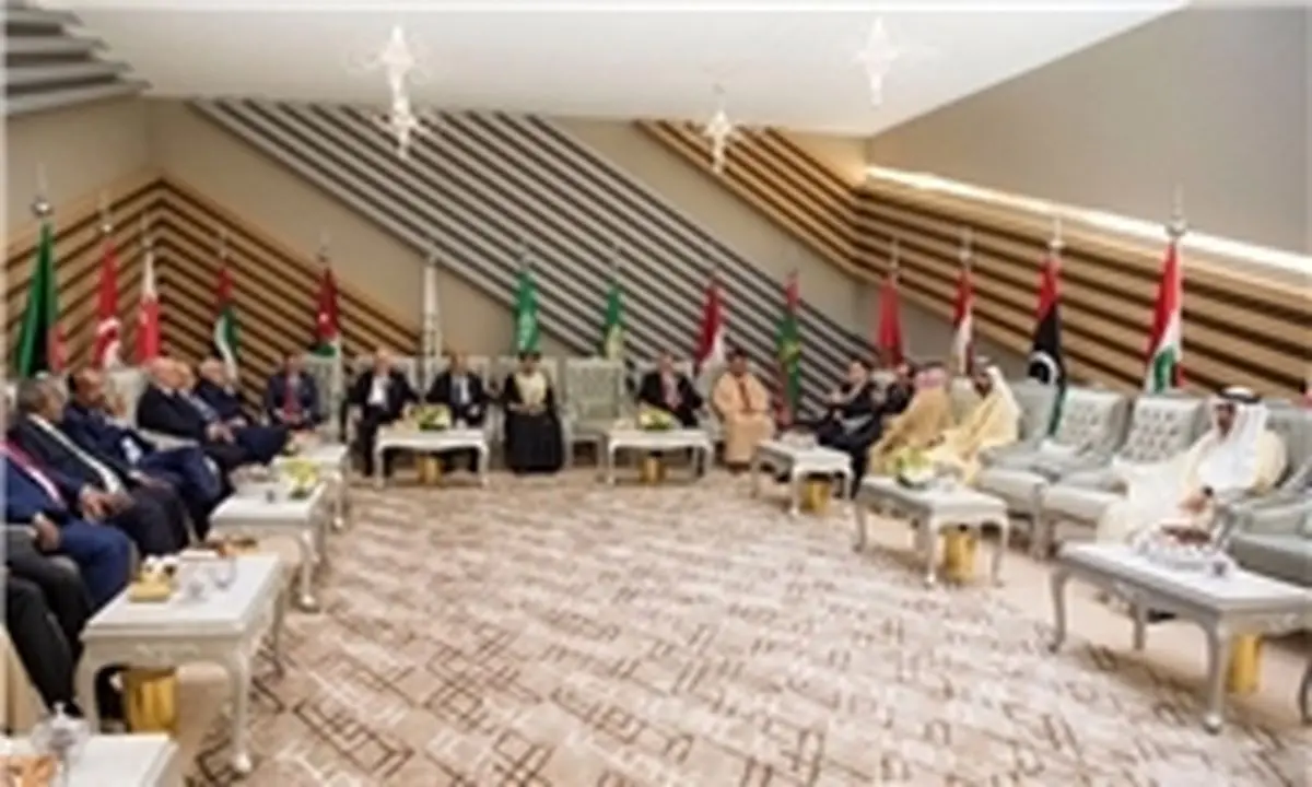 اهانت مشاور دیوان پادشاهی سعودی به قطر