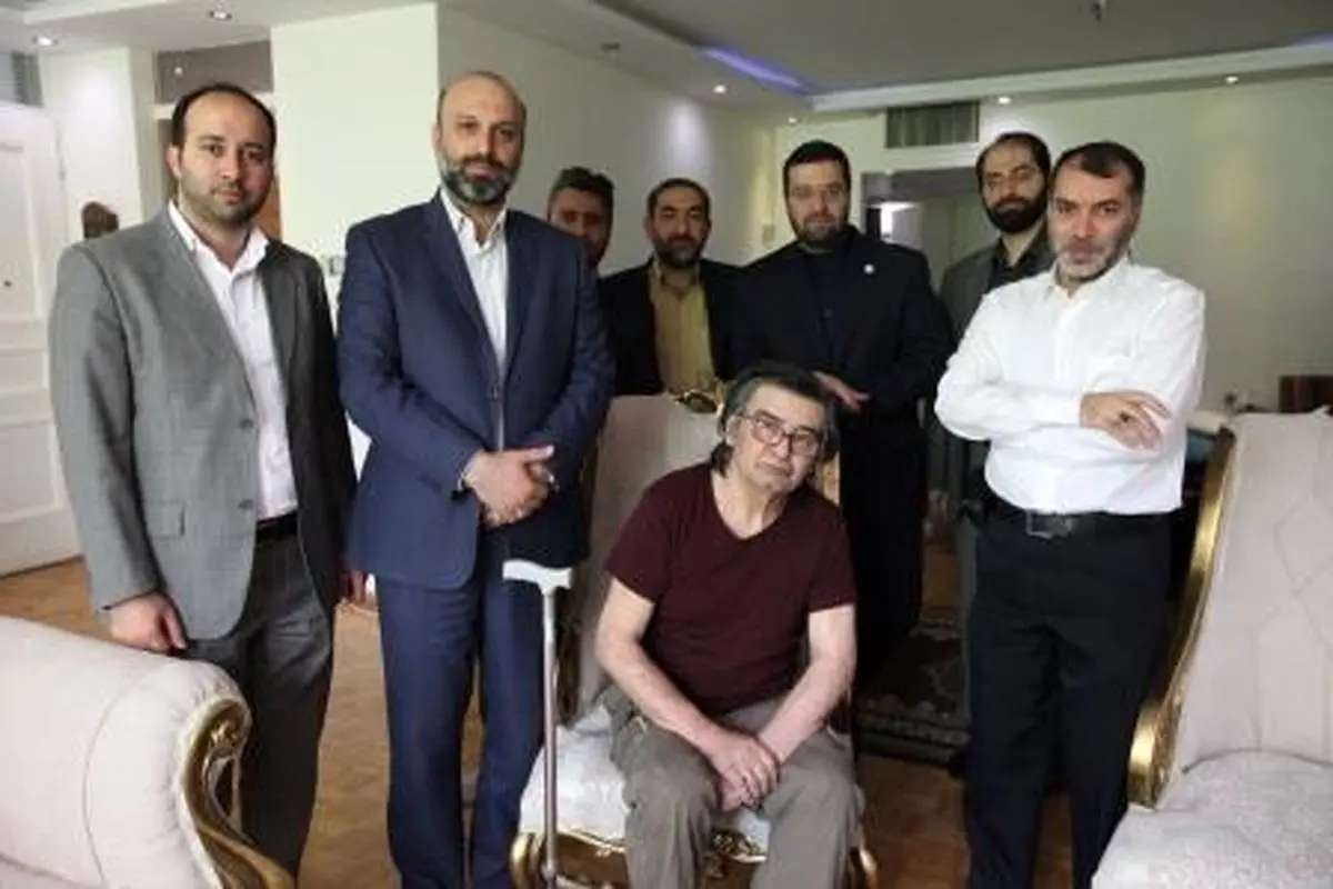 مسعود ده نمکی ،در منزل رضا رویگری