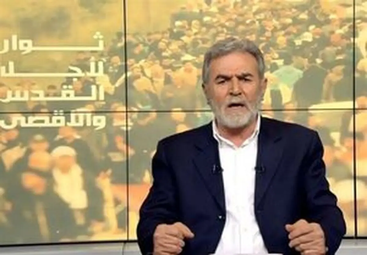  پرچم شهید سلیمانی را تا آزادی مسجدالاقصی بر زمین نمی‌گذاریم