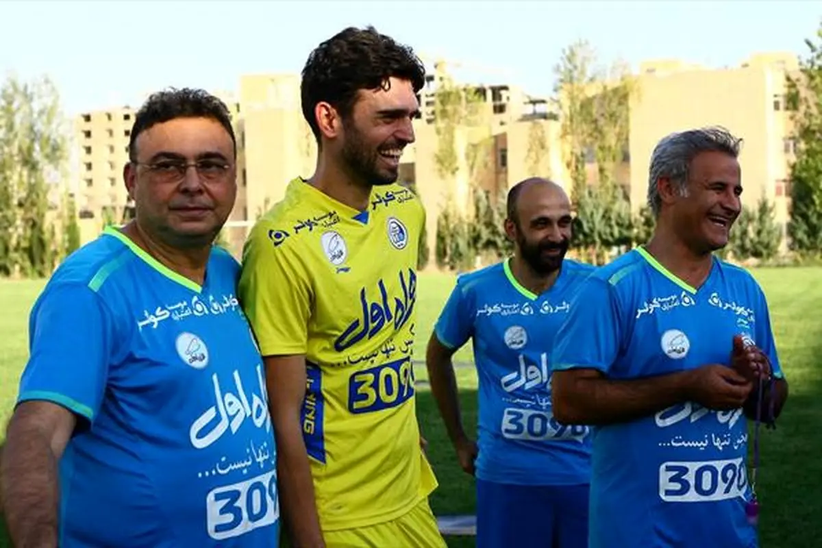 کدام بازیکن استقلال مقابل السد فیکس است؟