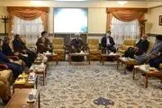 مشکلات مردم را حل کنید