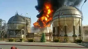 سهل انگاری وزیر و وزارت نفت در مهار آتش پالایشگاه ماهشهر مشهود است