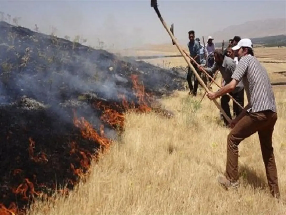 مهار آتش‌سوزی در مراتع چند روستای نهاوند