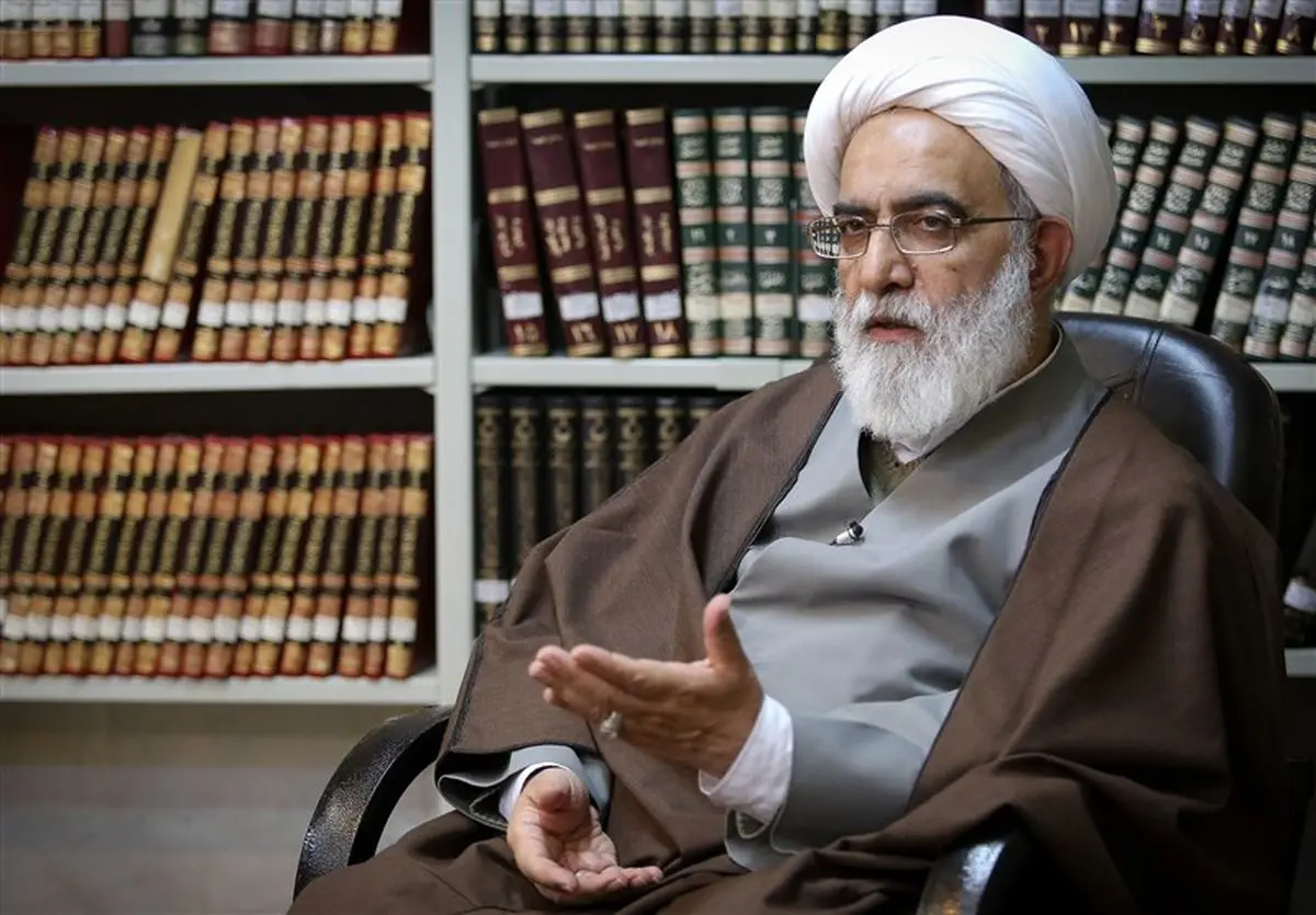 اجناس فرانسوی باید تحریم شود