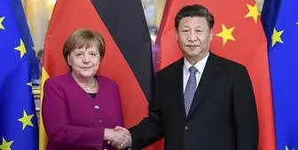 نزاع آلمان با آمریکا، مرکل را به سمت چین سوق داده است